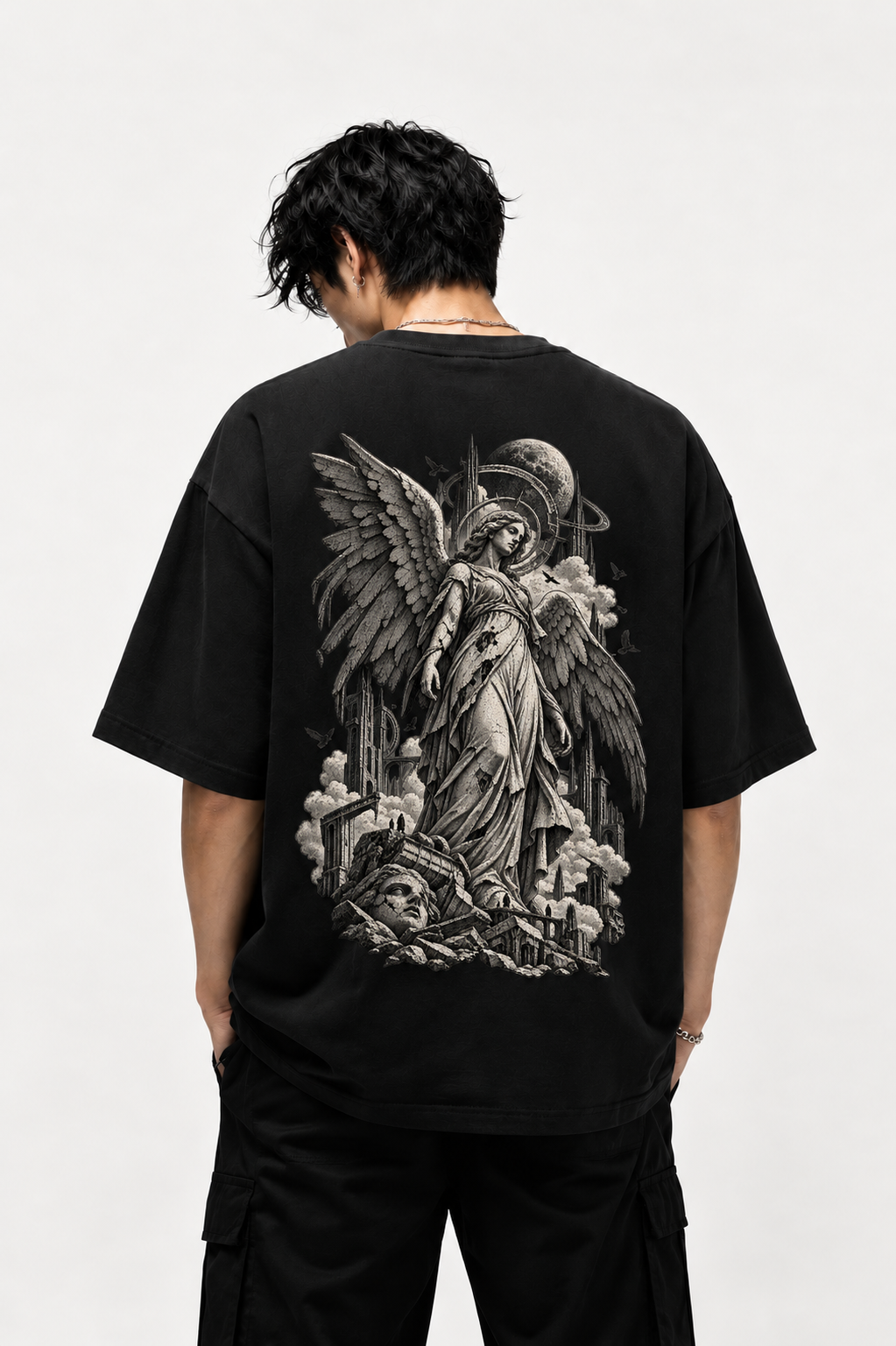 FALLEN DIVINE — Oversized Graphic Tee